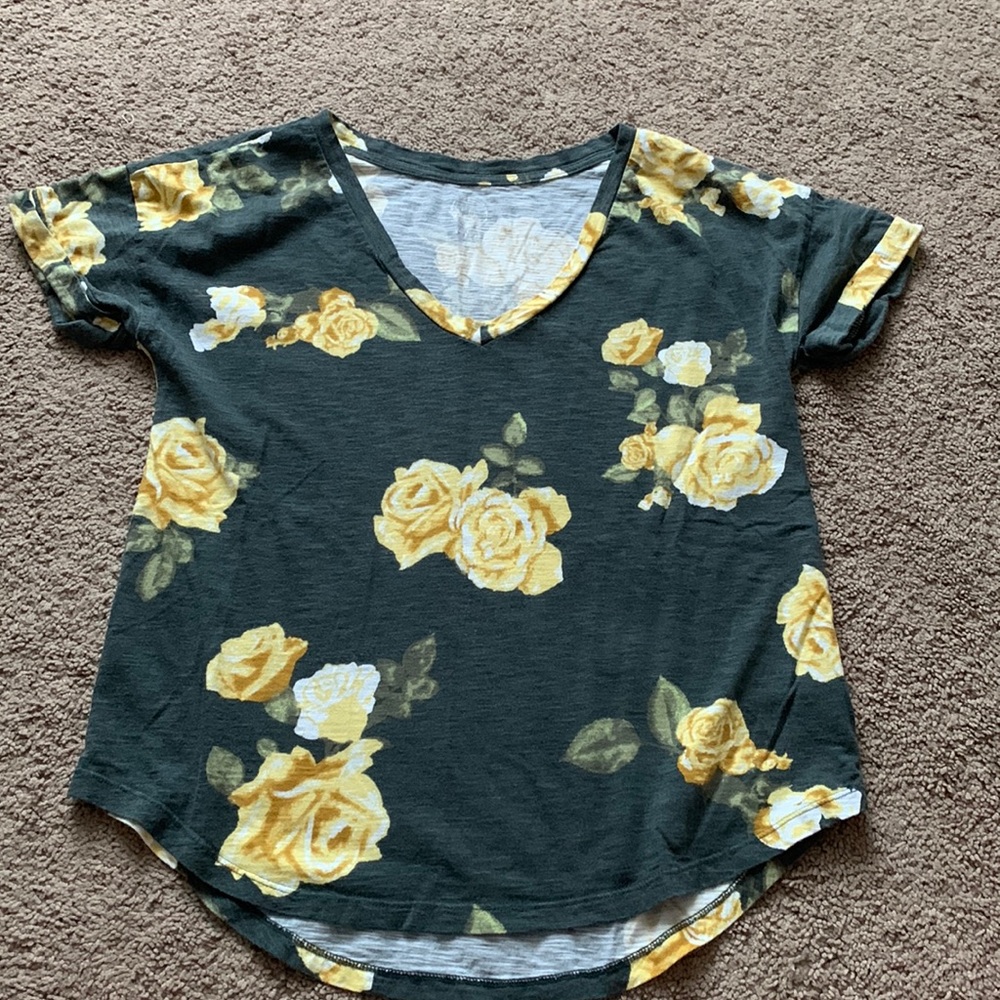 Floral Maurice’s tee